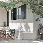 Villa Marilena With Jacuzzi *
