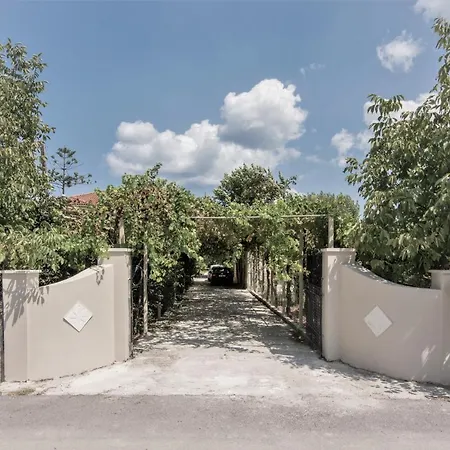 Marilena With Jacuzzi