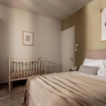 Marilena With Jacuzzi *