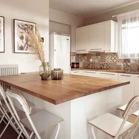 别墅 Marilena With Jacuzzi