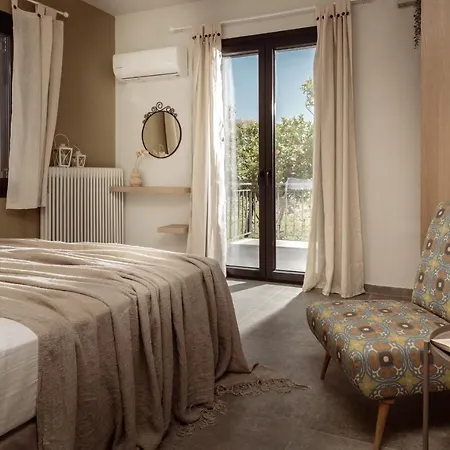 Marilena With Jacuzzi Pigadhákia